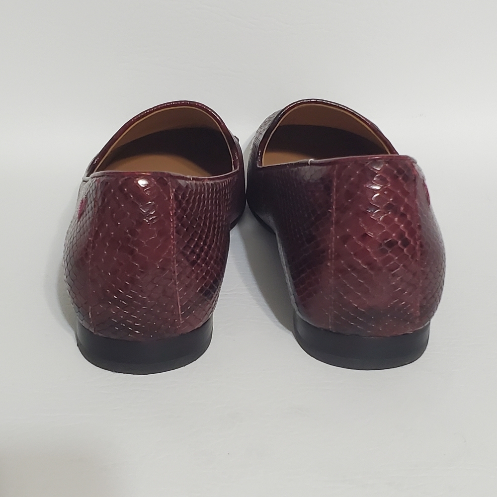 Vionic Burgundy Snake Print Loafers Women's Size 7.5 - Picture 3 of 7